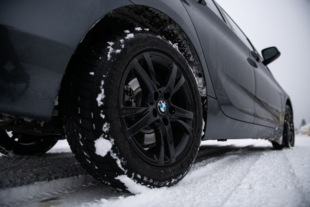 What You Need to Know About BMW 3 Series All-Season Tires
