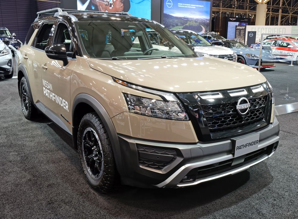 2026 Pathfinder Rock Creek: Rugged Family Adventure