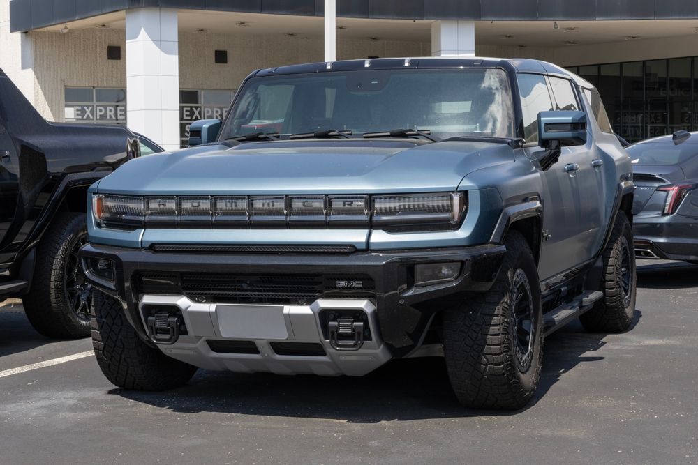 2026 GMC Hummer: All-Electric Powerhouse, Legendary Off-Road Spirit