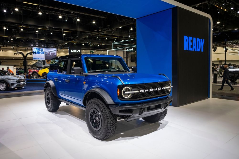 Explore the 2027 Ford Bronco: Trail-Ready Innovation